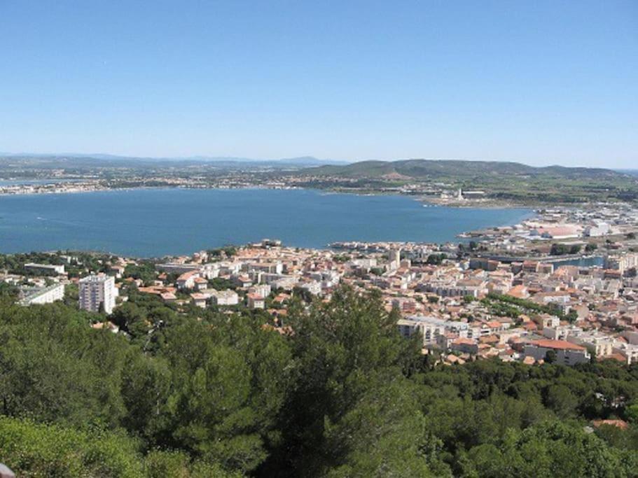 Un Sejour A Sete Apartment Bagian luar foto